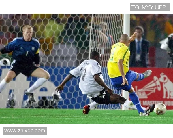 足球巨星们如何评价卡恩的传奇职业生涯与影响力