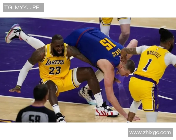 湖人对掘金战术解析与关键球员表现全面分析